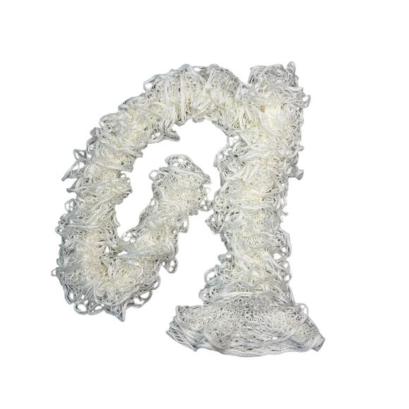 white ruffle crochet scarf fluffy boa style - Picture 1 of 3